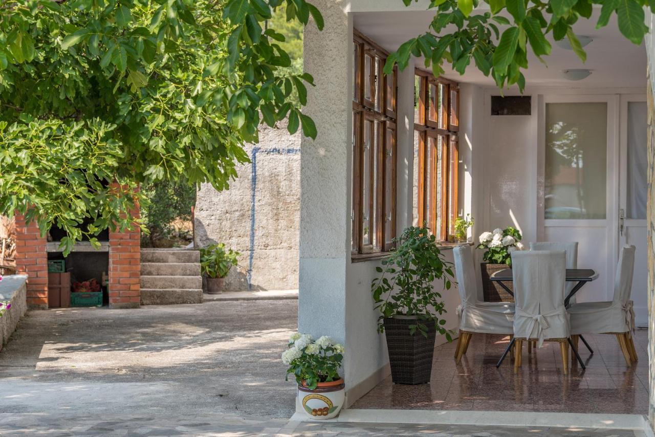 Apartment Strawberry Makarska Exterior foto